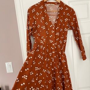 Floral V-Neck Long Sleeve Dress in Rust - Unbranded